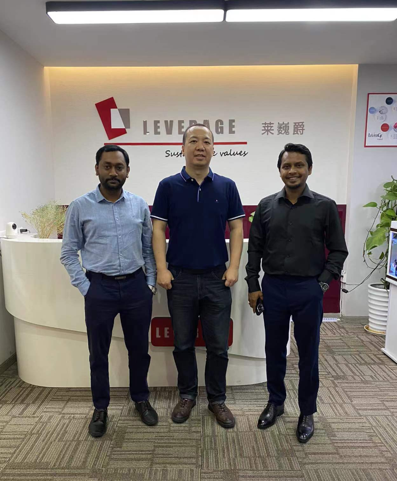 Leverage孟加拉同事到访上海公司 图片